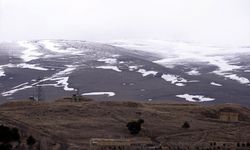 KARS - Kar yağışı etkili oluyor