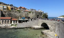 Amasra bayram tatilinde nüfusunun 10 katı turist ağırlıyor