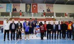 AMASYA - Masa Tenisi Minikler ve Küçükler Federasyon Kupası müsabakaları sona erdi