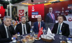 ANKARA - BBP Genel Başkanı Destici, partisinin Ankara İl Başkanlığınca düzenlenen iftar programına katıldı