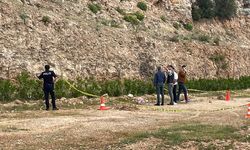 ANTALYA -  İçinde "ceset" olduğu düşünülen battaniyeden "cansız manken" çıktı