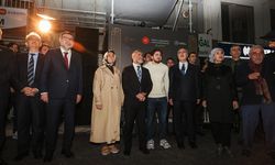 İZMİR - Bakan Nebati, İzmir İktisat Kongresi'nin yenilenen binasını ziyaret etti