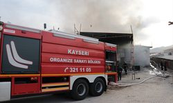 KAYSERİ - Mobilya fabrikasında çıkan yangın söndürüldü