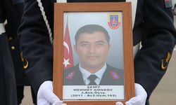 TOKAT - Şehit Jandarma Astsubay Üstçavuş Mehmet Gündüz, son yolculuğuna uğurlandı (2)