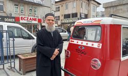 Yerli ve milli otomobile özendi yaptırdığı mini araca "Togg" yazdırdı