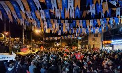 Cumhurbaşkanı Erdoğan’ın zaferi Bitlis’te kutlandı