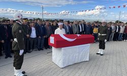 AKSARAY - Şehit Piyade Uzman Çavuş Mehmet Sevim'in cenazesi son yolculuğuna uğurlandı