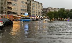 ANKARA - Başkentte dolu yağışı ve sağanak etkili oldu (8)