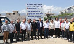 HATAY - Depremden etkilenen Hatay'da "Nevşehir Kapadokya Sebze Hali"nin yapımı sürüyor