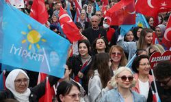 İYİ Parti Genel Başkanı Akşener, Sakarya'da konuştu