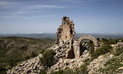 KONYA - (DRON) - Roma döneminin en büyük eyaletlerinden İsaura Antik Kenti