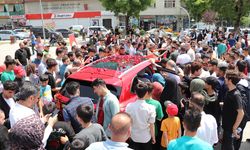 SİİRT - Türkiye'nin yerli otomobili Togg, Siirt'te tanıtıldı