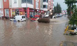 Amasya'da sağanak hayatı olumsuz etkiledi