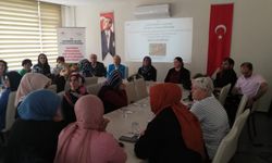Hanönü'de kurt üzümü yetiştiriciliği ile ilgili toplantı yapıldı
