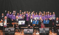 Safranbolu Belediyesi Türk Sanat Müziği Korosu konser verdi