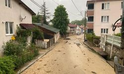 Samsun'da sel dolayısıyla bazı vatandaşlar evlerinden tahliye edildi