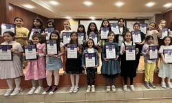 İhlas İlkokulu öğrencileri, "Tacev ile temel kodlama" sertifikalarını aldı