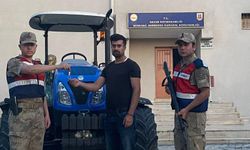 Mardin’de iki ay önce çalınan traktör sahibine teslim edildi