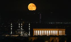 Ankara'da dolunay