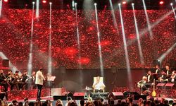 İSTANBUL - İbrahim Tatlıses, Kuruçeşme Açıkhava'da konser verdi