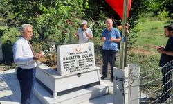 Dikmenli Şehit Bahattin Dolma kabri başında anıldı