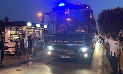 ADANA - Beşiktaş kafilesi Adana'ya geldi