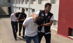 ADANA - Yolcu otobüsündeki valizde 20 kilogram esrar ele geçirildi