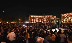 Ermenistan’da Başbakan Paşinyan’a yönelik protestolar 3’üncü gününde