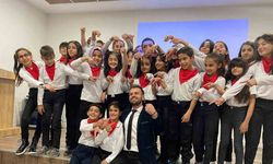 İlaç almak gittiği eczanenin önünde hayatını kaybeden Ahmet öğretmenin okulunda hüzün var