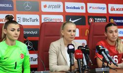 Necla Güngör Kıragası: “Seyirci rekorunu Elazığ’da kırdık"