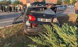 Samsun’da otomobil öğrenci servisi ile çarpıştı: 5 yaralı