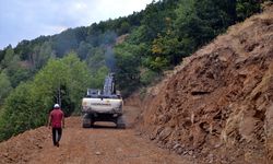 Muş'ta geri dönüşlerin yaşandığı yerleşim yerlerine yollar yapılıyor