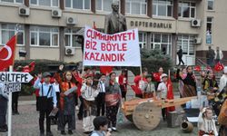 Öğrencilerden "Cumhuriyeti Biz Böyle Kazandık" yürüyüşü