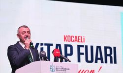 KOCAELİ - 13. Kocaeli Kitap Fuarı kapsamında "Şehri Okuyan İnsan" gösterisi yapıldı