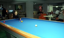 Üç Bant Bilardo Orta ve Batı Karadeniz Bölge Şampiyonası Sinop'ta başladı