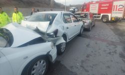 Amasya'da zincirleme trafik kazasında 5 kişi yaralandı