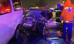 5 araç zincirleme trafik kazasına karıştı: 1 ölü, 5 yaralı
