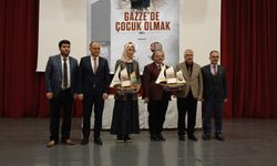 Sinop'ta "Gazze'de Çocuk Olmak" konulu panel