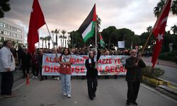 ANTALYA - Alanya'da İsrail'in Gazze'ye yönelik saldırıları protesto edildi