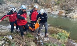 KOCAELİ - Kanyonda yürüdüğü sırada ayağı burkulan kişi kurtarıldı