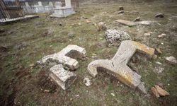 TUNCELİ - Tahrip edilen tarihi mezar taşları koruma altına alınacak