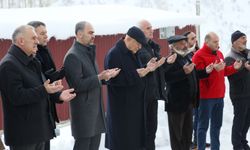 Bayburt'ta 31 yıl önce yaşanan çığ felaketinde hayatını kaybedenler anıldı