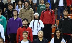 MERSİN - Gençler Türkiye Ferdi Boks Şampiyonası başladı