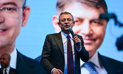 İZMİR - CHP Genel Başkanı Özel, İzmir'de halk buluşması etkinliğine katıldı