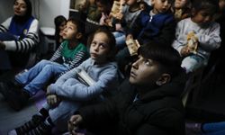 KAHRAMANMARAŞ - Depremzede çocuklar konteyner sinemada sosyalleşiyor