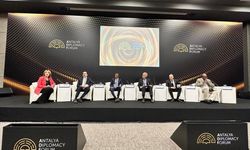Başkan Altay, Antalya Diplomasi Forumu’nda Düzenlenen “Küresel Meseleler İçin Yerel Yaklaşımlar” Paneline katıldı