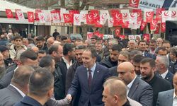 Fatih Erbakan Cumayeri’nde seçim ofisini açtı