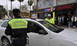 Fethiye’de Polis ve Jandarma’dan “Yayalara Öncelik” bilgilendirmesi