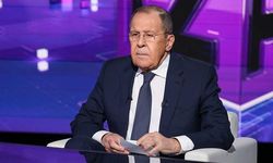 Lavrov: “Biz müzakereye hazırız, ancak Zelenskiy’in barış formülü temelinde değil”