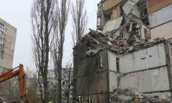 Rusya, Odessa’da apartmanı vurdu: 3 ölü, 8 yaralı